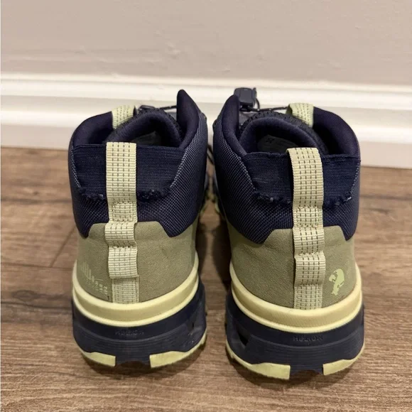 ON RUNNING CLOUDTRAX WOMEN'S SHOES - Picture 5 of 7